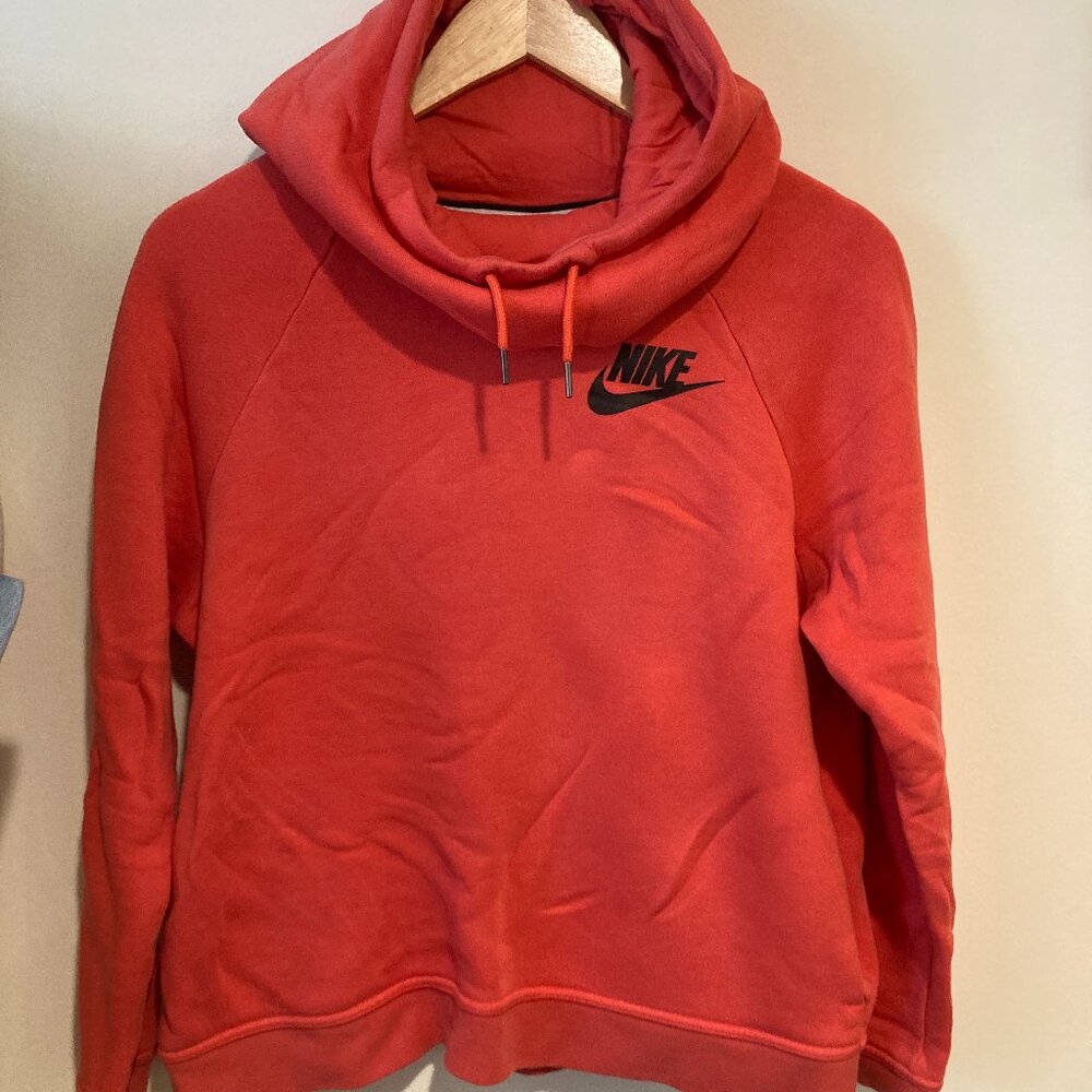 Nike Funnel Neck hoodie in Bright Coral, side pockets, Cropped Sweatshirt Size M